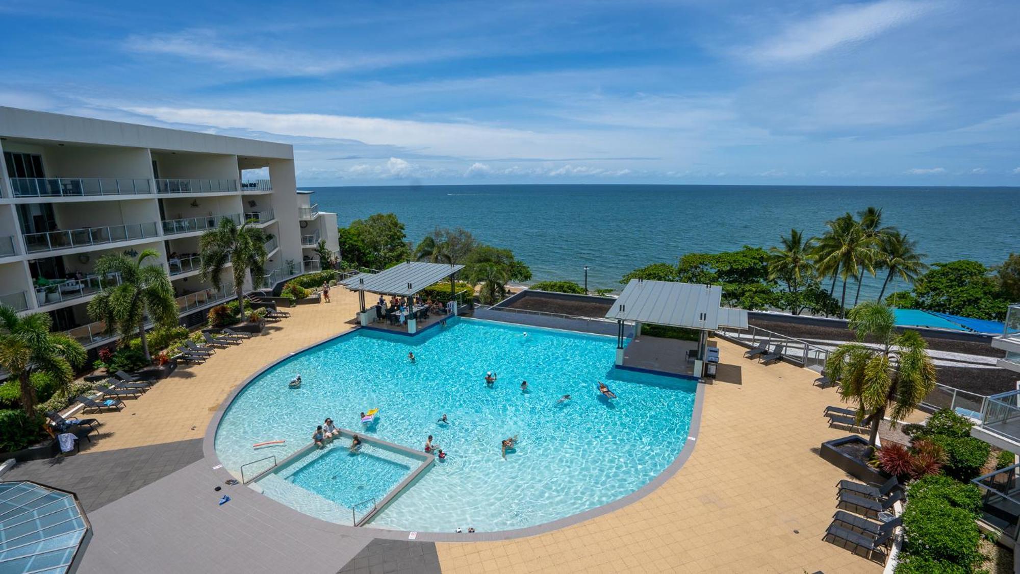 Vue Apartments Trinity Beach Eksteriør billede