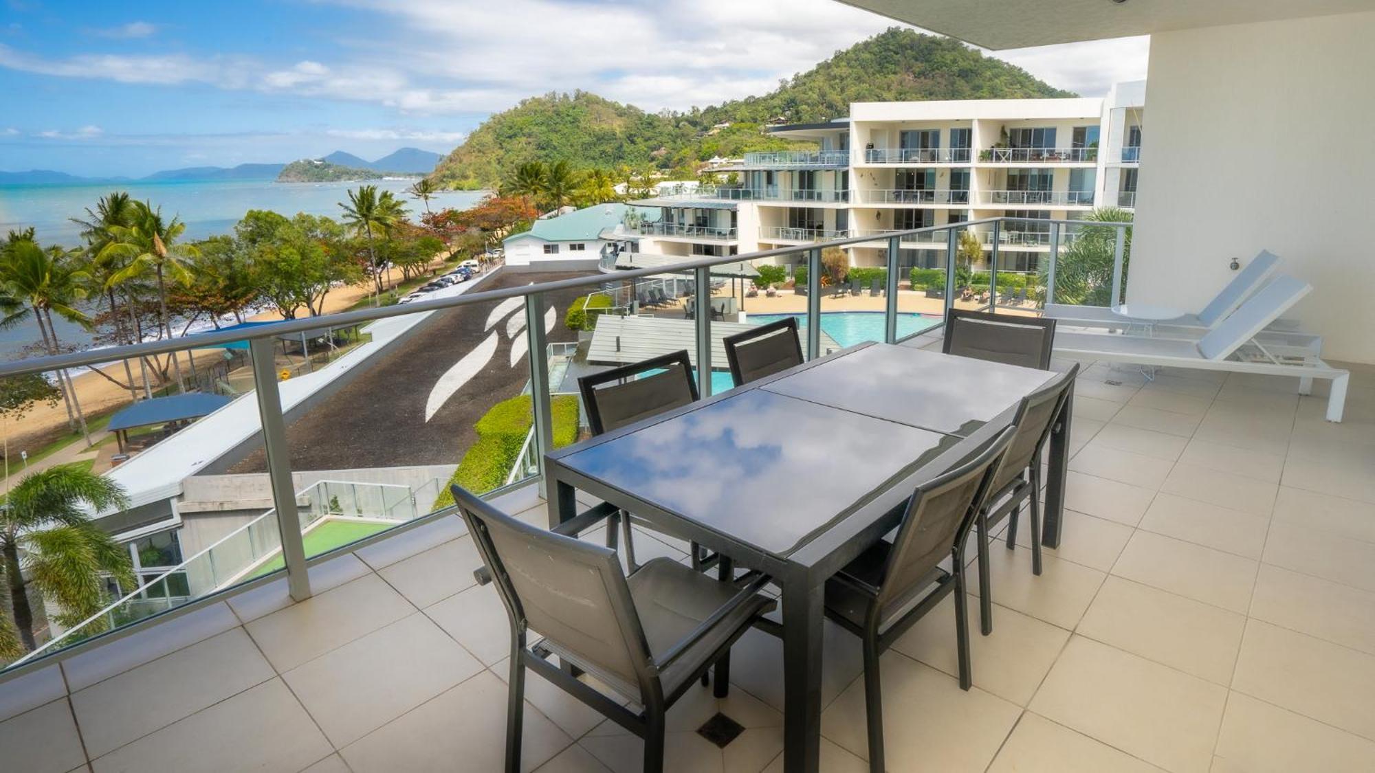 Vue Apartments Trinity Beach Eksteriør billede